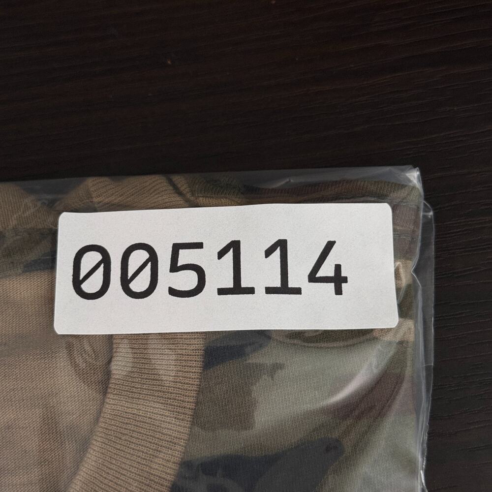 My Chemical Romance Shirt Mens Medium Revenge Give Em Hell Camo Graphic Tee Y2K - Picture 8 of 8
